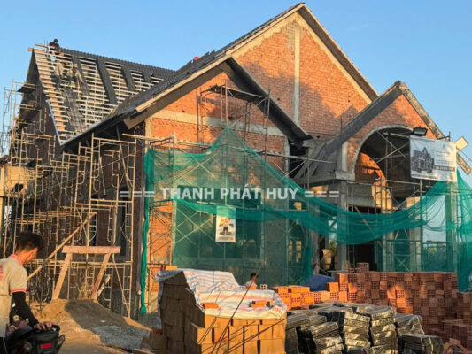 GACH DA VINH LONG TPH