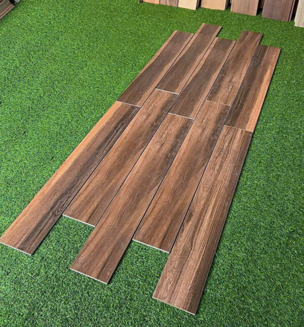 gach gia go 15x90 14 15902