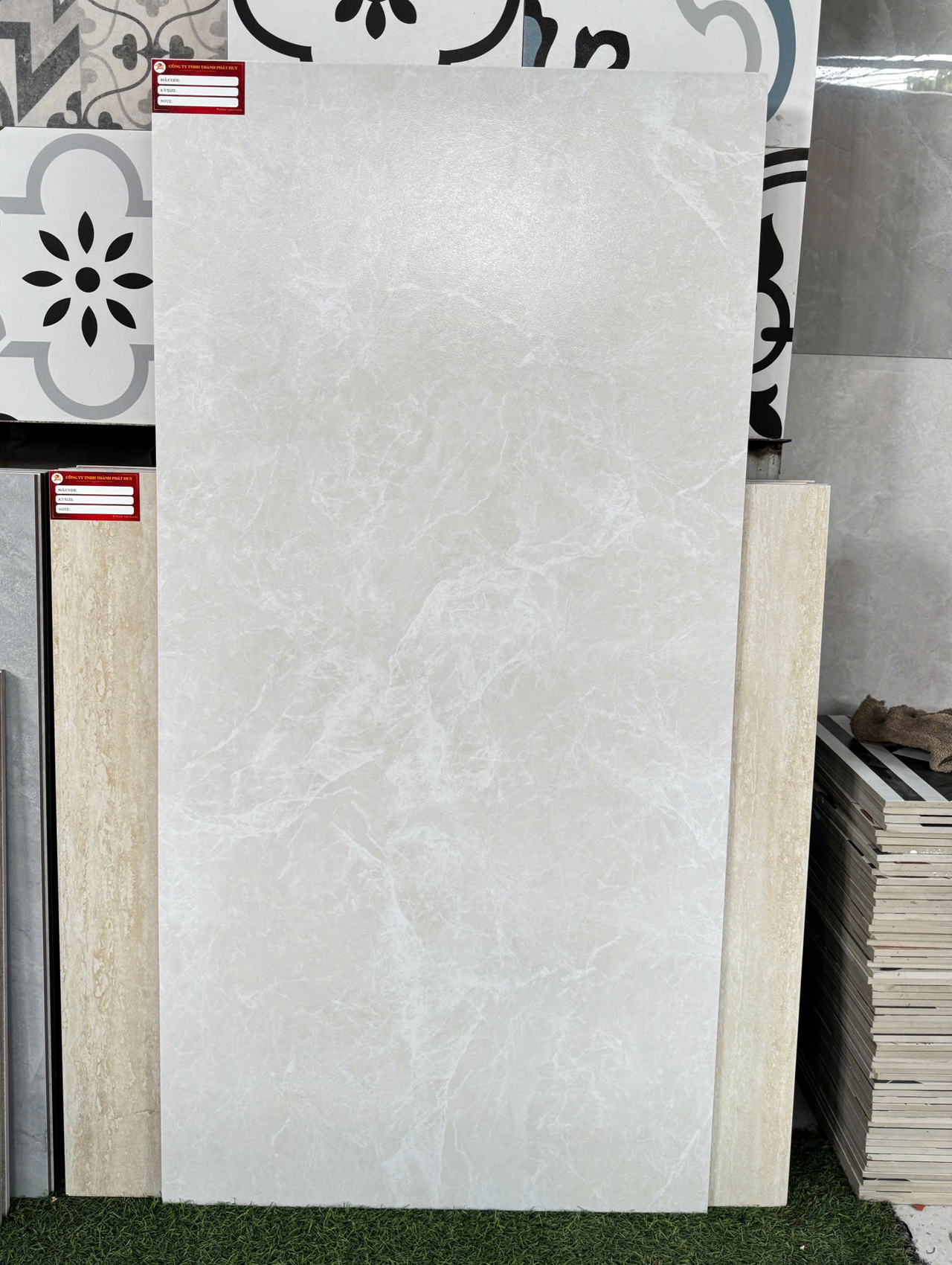 Gạch 60×120cm đá mờ KIS HT126014A